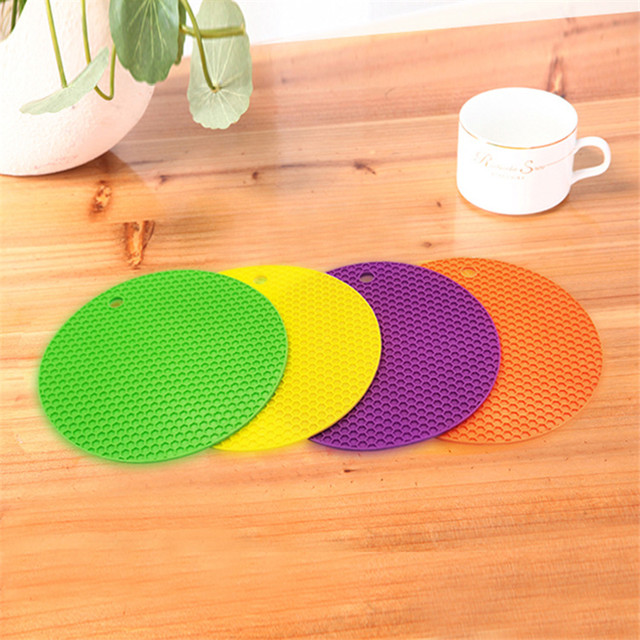 Round Silicone Mat Non-Slip Insulation Heat-Resistant Anti-Scalding  Honeycomb Microwave Oven Mat Pot Holder Thicken Coasters - AliExpress